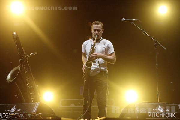 COLIN STETSON - 2013-11-01 - PARIS - Grande Halle de La Villette - 